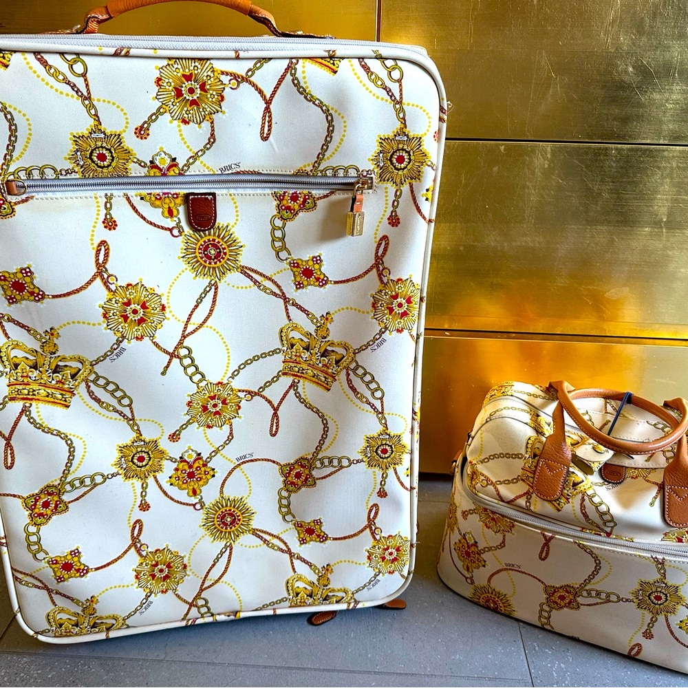 👑 RARE Bric’s soft sided luggage medium suitcase and vanity case